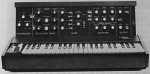 Mini moog